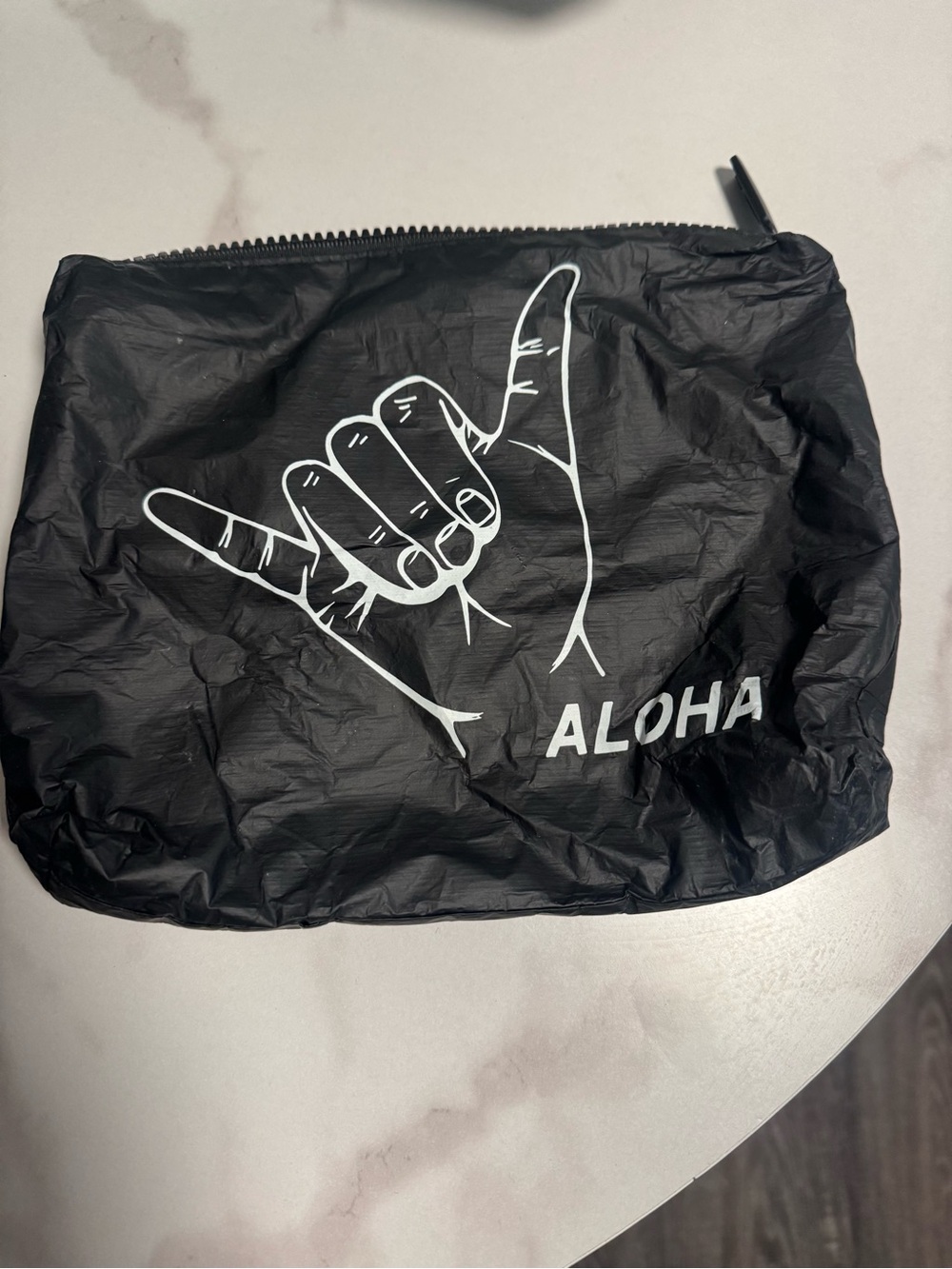 Aloha collection small pouch Shaka rare